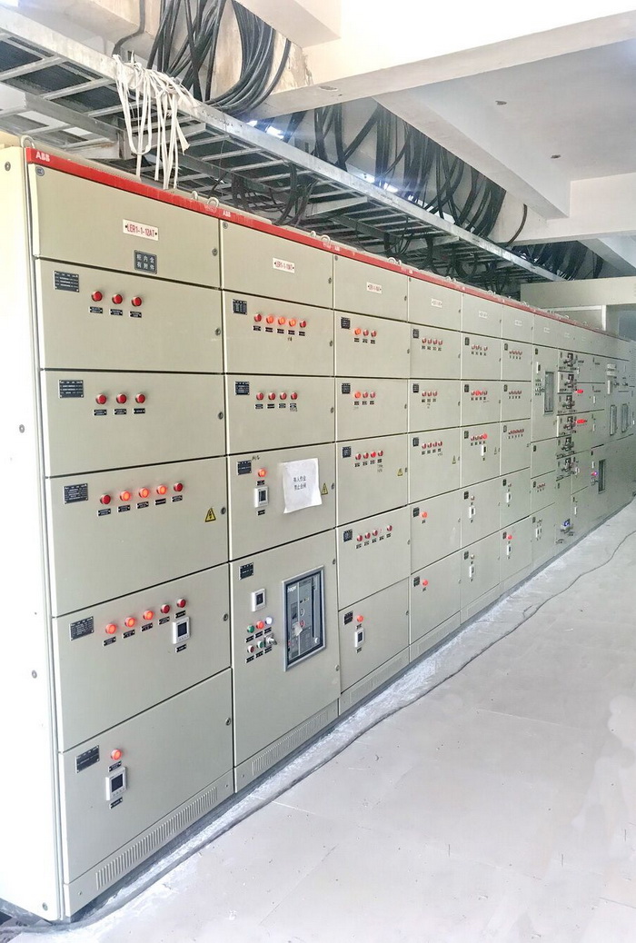 弋陽海創(chuàng)低壓分隔柜現(xiàn)場(chǎng)圖