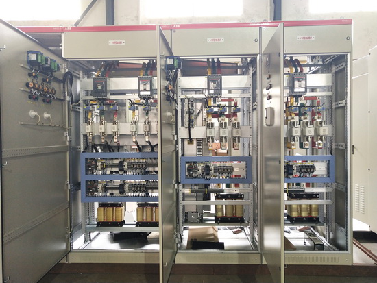 低壓變頻柜.jpg 低壓變頻柜.jpg