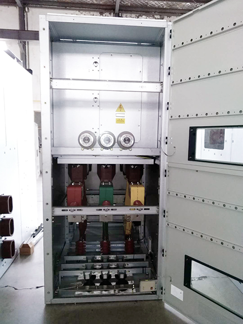 KYN28A-12高壓開關(guān)柜廠家 得潤電氣 400-128-7988 KYN28A-12高壓開關(guān)柜廠家 得潤電氣 400-128-7988