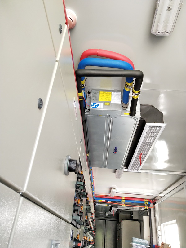 箱內(nèi)柜頂結(jié)構(gòu) 箱內(nèi)柜頂結(jié)構(gòu)