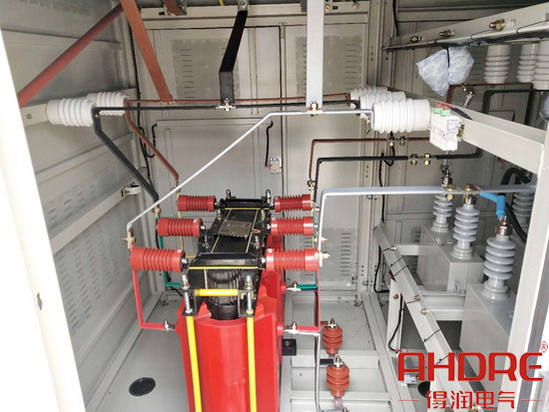 高壓室 (環(huán)網(wǎng)柜) 高壓室 (環(huán)網(wǎng)柜)